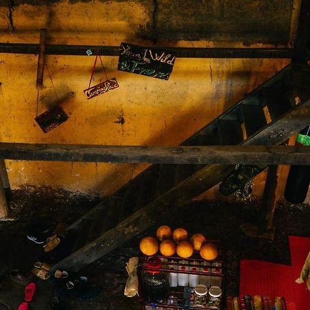 Homie House Thien Huong - Traditional Home 동반 외부 사진