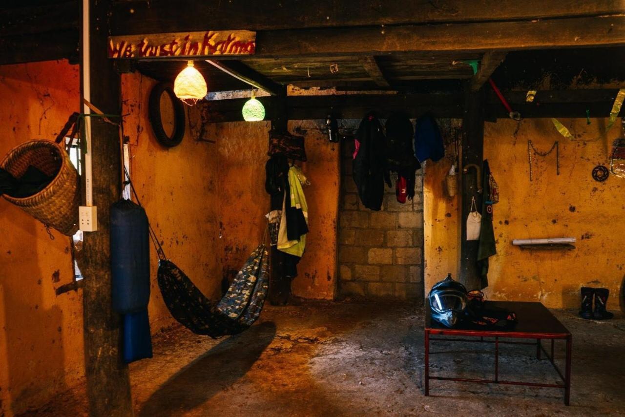 Homie House Thien Huong - Traditional Home 동반 외부 사진