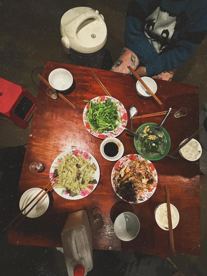 Homie House Thien Huong - Traditional Home 동반 외부 사진