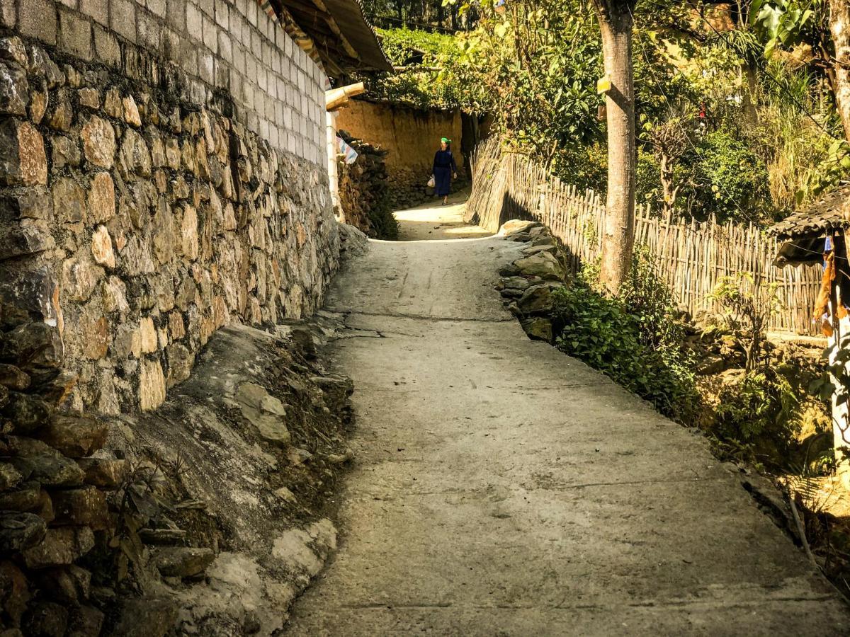 Homie House Thien Huong - Traditional Home 동반 외부 사진